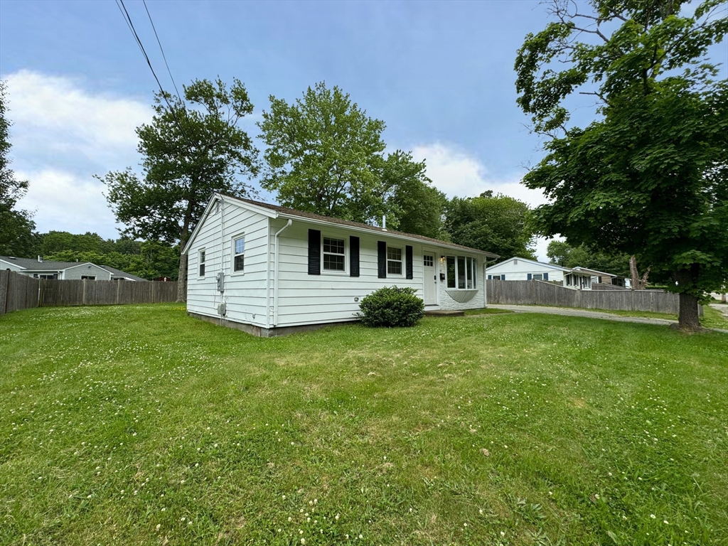95 Josh Gray Road Rockland, MA 02370 - Photo 5 of 21 Gallery Image 5