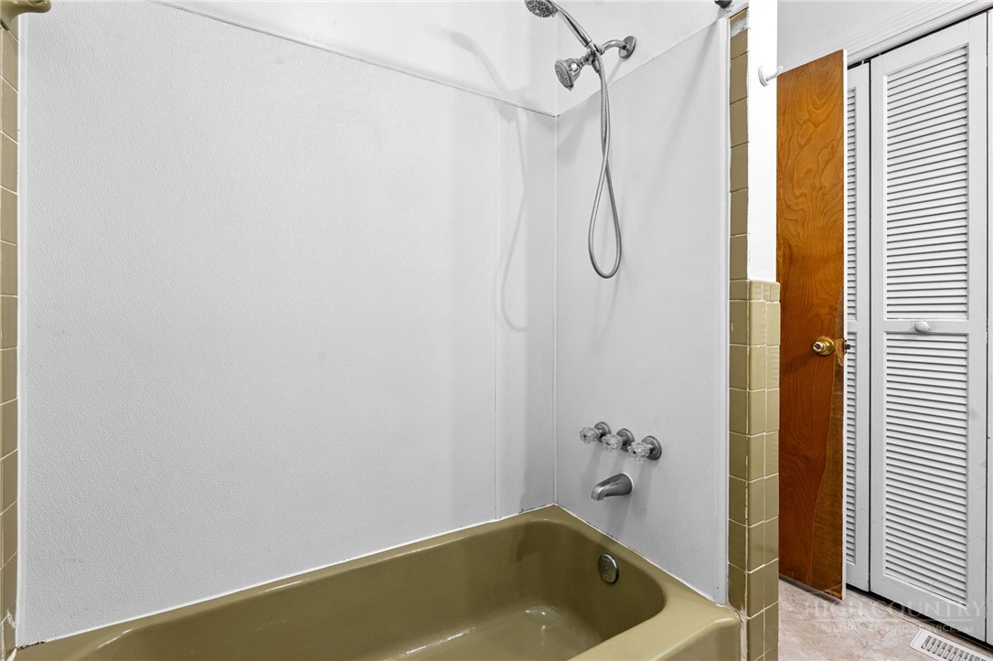 121 Horseshoe Drive Boone, NC 28607 - Photo 26 of 34