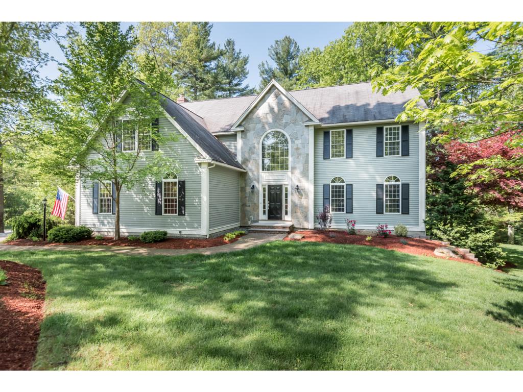 23 Nottingham Road Windham, NH 03087 - Photo 1 of 25