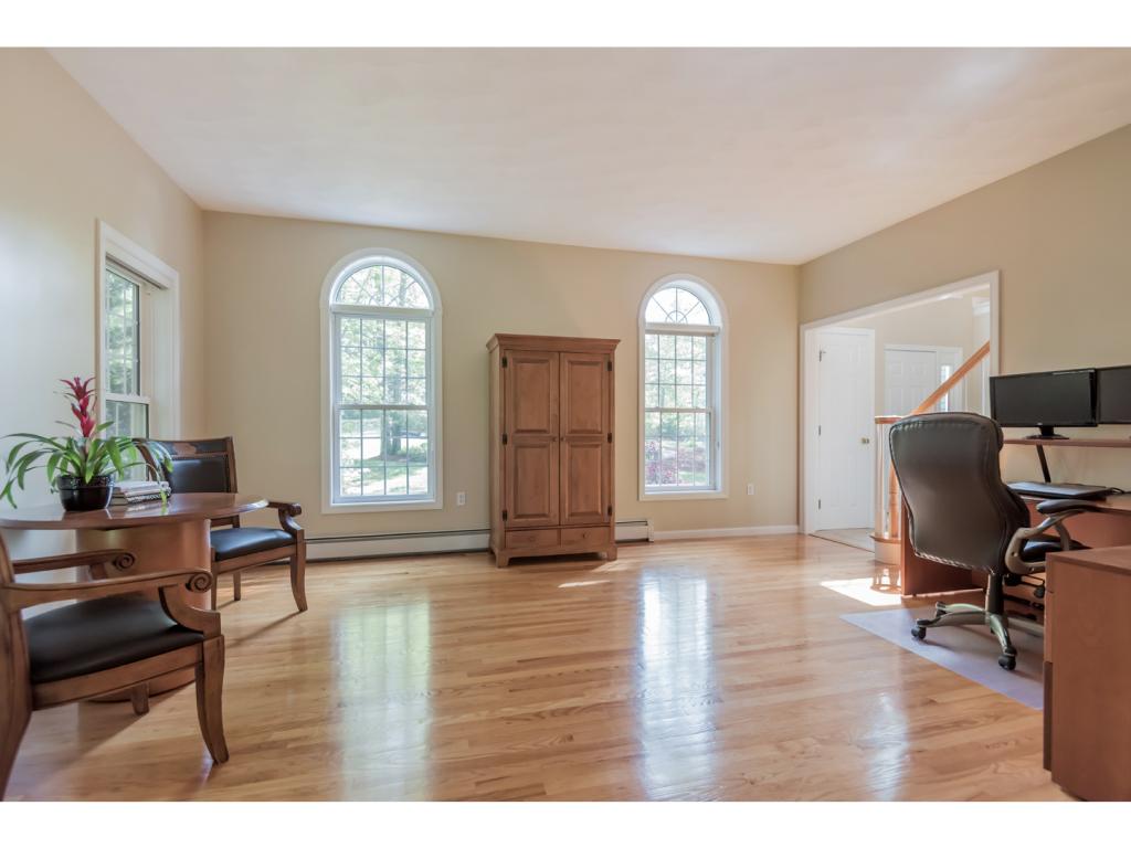 23 Nottingham Road Windham, NH 03087 - Photo 17 of 25