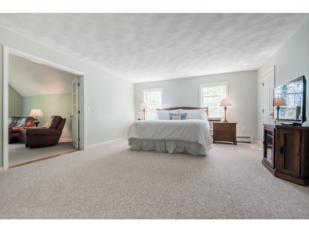 23 Nottingham Road Windham, NH 03087 - Photo 22 of 25