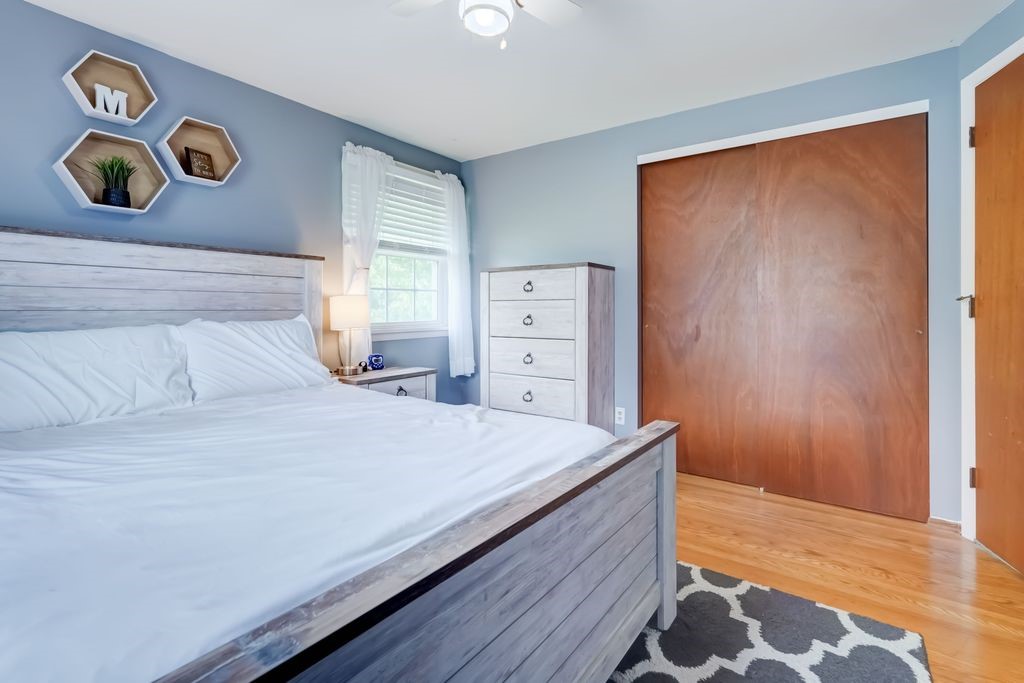 195 Kings Gate North Irondequoit, NY 14617 - Photo 16 of 49 Alternate view of the primary bedroom.