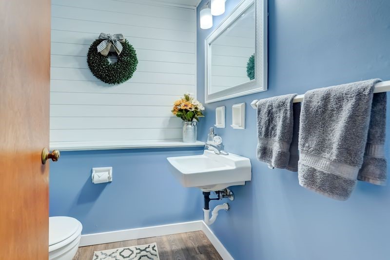 195 Kings Gate North Irondequoit, NY 14617 - Photo 23 of 49 Tastefully updated half bath with new paint, shipl