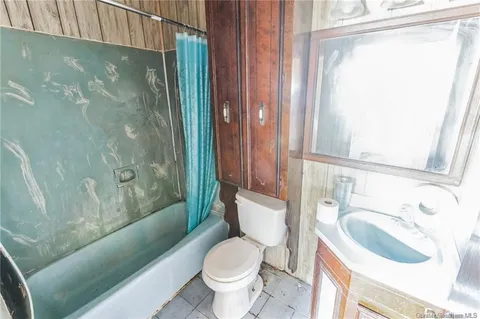 $84,000 | 3001 General Middleton St Lake, Lake Charles, LA 70615