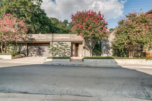 $20,000 | 3610 Congress Avenue, Dallas, TX 75219