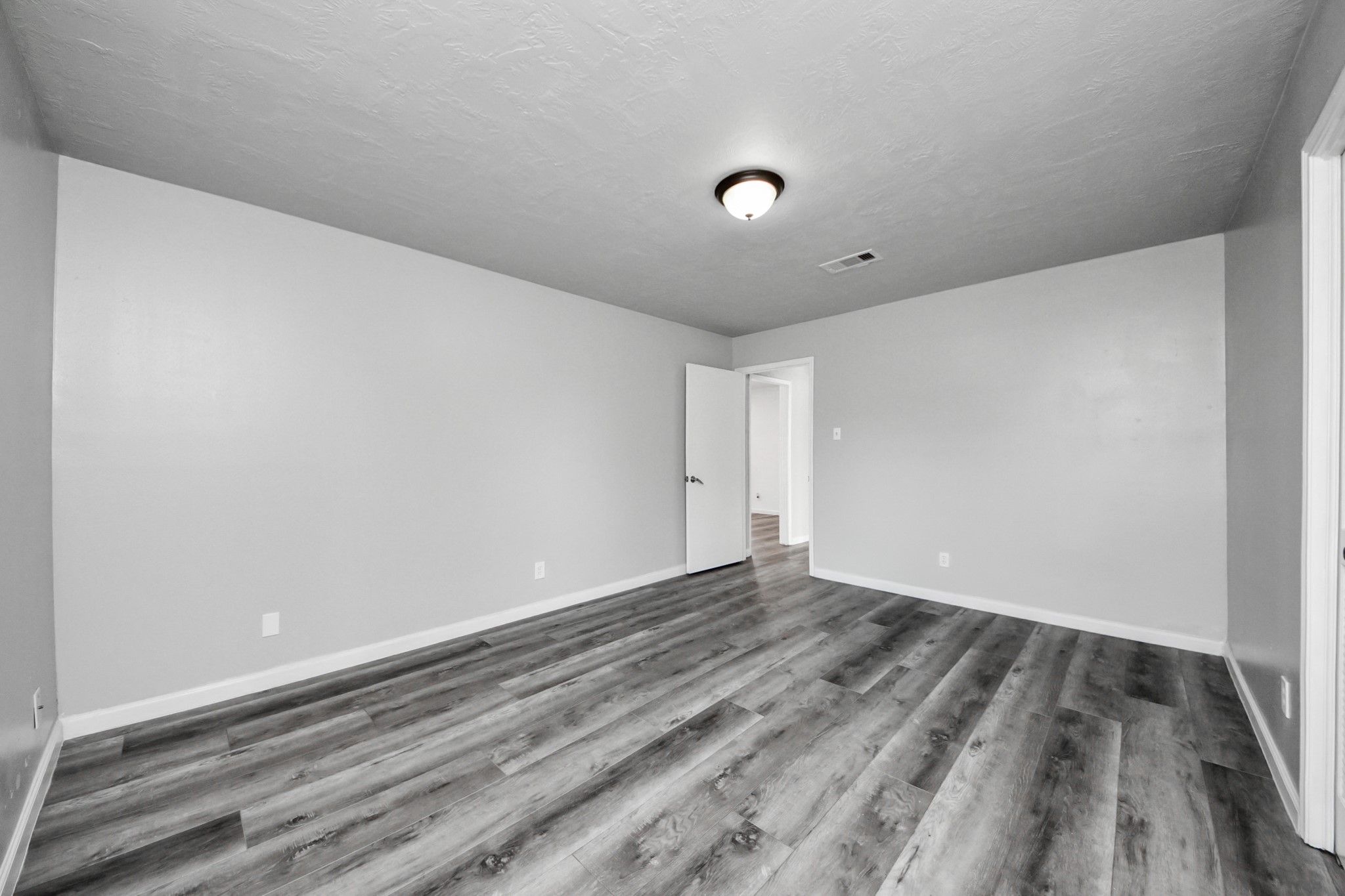 8011 La Roche Lane Houston, TX 77036 - Photo 30 of 45