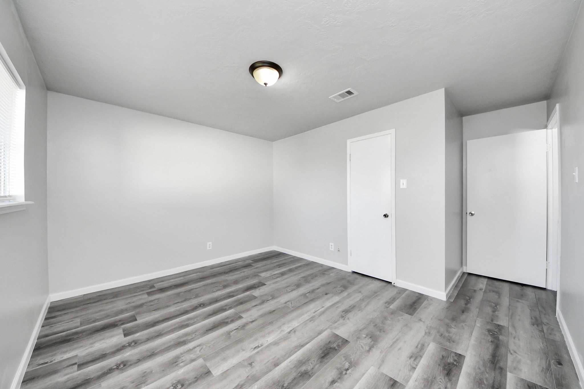 8011 La Roche Lane Houston, TX 77036 - Photo 37 of 45