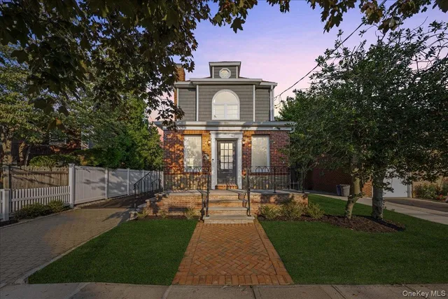 $799,000 | 80 Bismark Avenue, Valley Stream, NY 11581