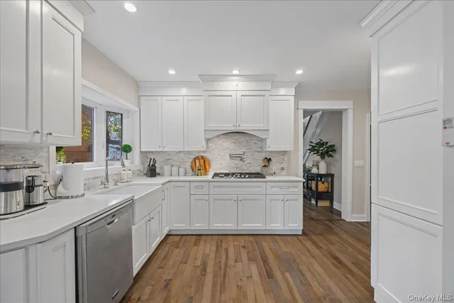 $799,000 | 80 Bismark Avenue, Valley Stream, NY 11581