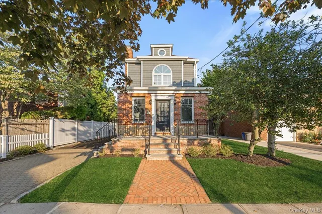 $799,000 | 80 Bismark Avenue, Valley Stream, NY 11581