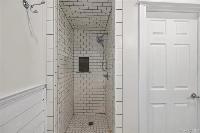 $799,000 | 80 Bismark Avenue, Valley Stream, NY 11581