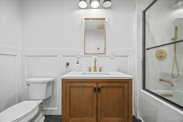 $799,000 | 80 Bismark Avenue, Valley Stream, NY 11581