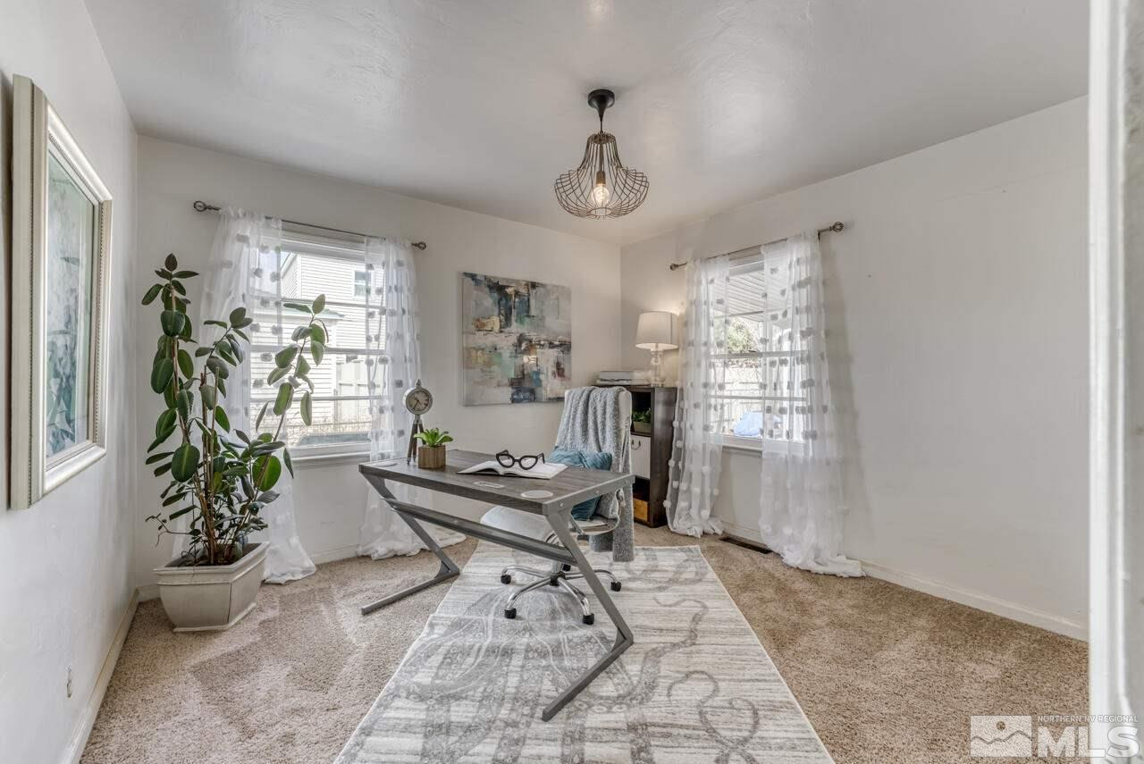 940 Bates Avenue Reno, NV 89502 - Photo 23 of 40 Photo 23