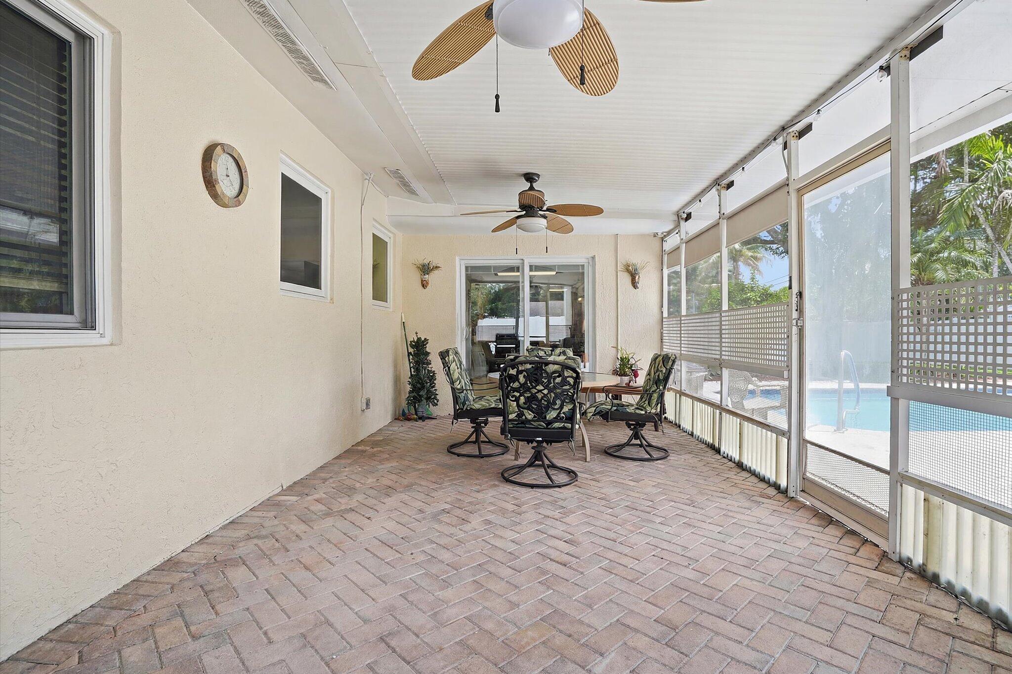 660 Azalea Court Plantation, FL 33317 - Photo 20 of 32 54-660 Azalea Ct_054