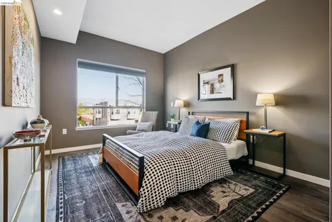 $599,000 | 6465 San Pablo Avenue, Unit 203, Oakland, CA 94608