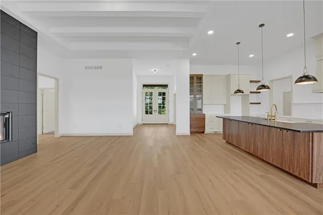 $694,900 | 19657 Mather Road, Sedalia, MO 65301