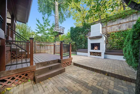 $1,475,000 | 2953 North Honore Street, Chicago, IL 60657