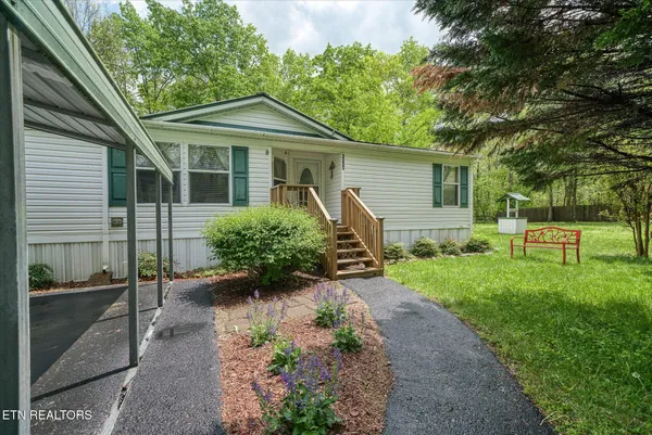 $199,000 | 6028 Loch Loosa Drive, Crossville, TN 38572