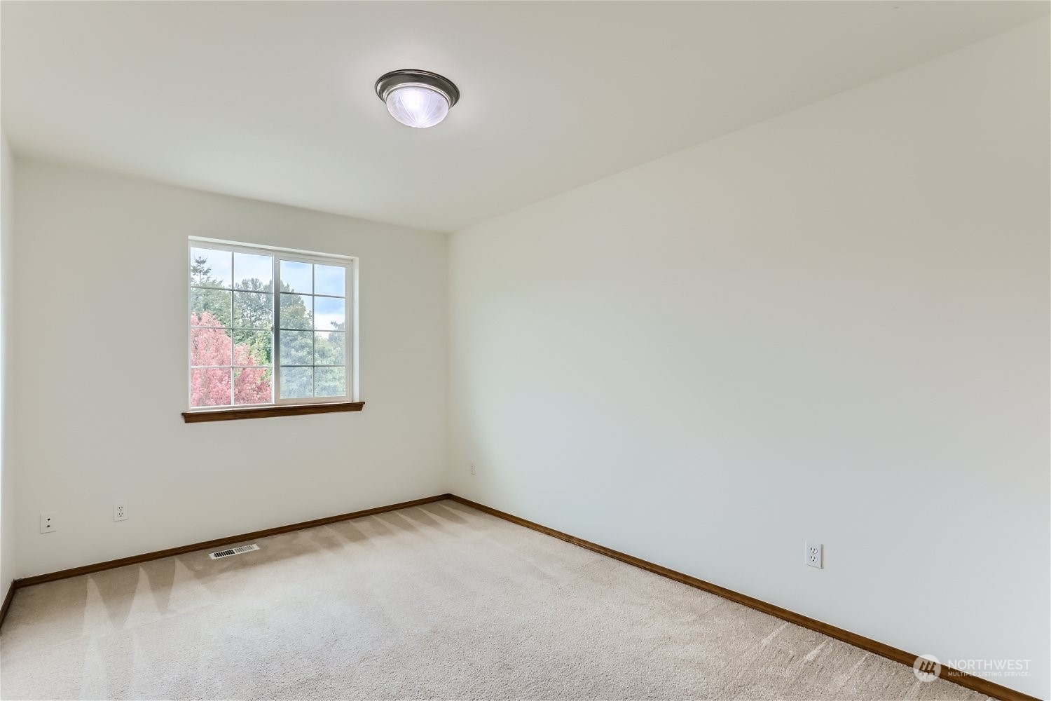23816 17th Place West Bothell, WA 98021 - Photo 25 of 29 an empty room with windows
