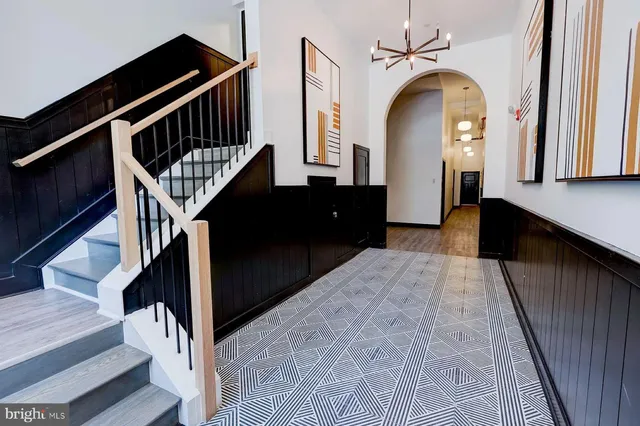 $1,300 | 211 St Paul Street, Unit 504, Baltimore, MD 21202