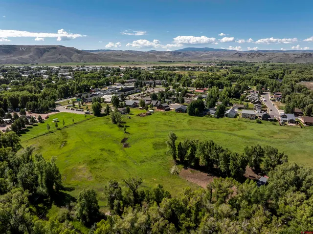 a view of lake with houses