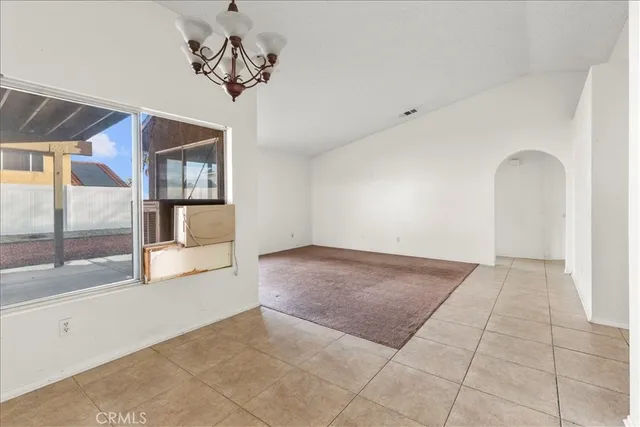 $381,000 | 13590 Mica Avenue, Victorville, CA 92392