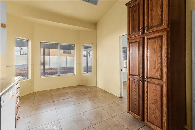 $381,000 | 13590 Mica Avenue, Victorville, CA 92392