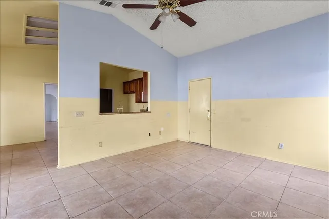 $381,000 | 13590 Mica Avenue, Victorville, CA 92392