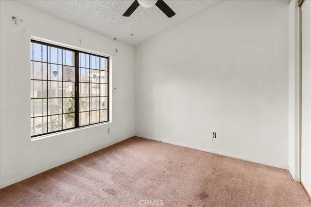 $381,000 | 13590 Mica Avenue, Victorville, CA 92392