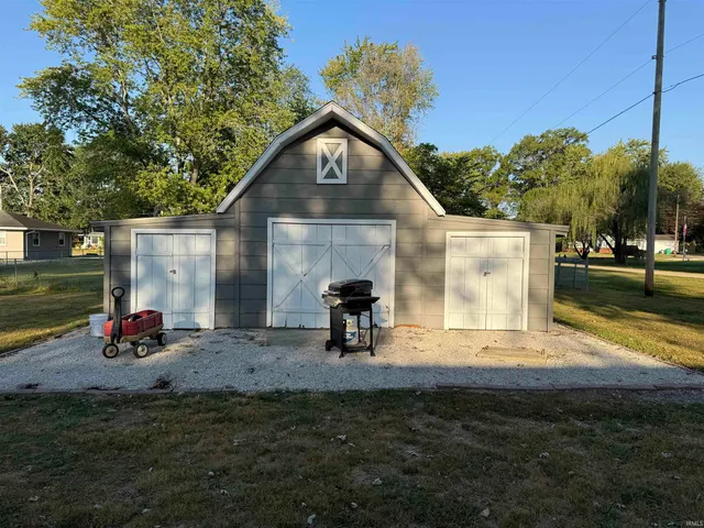 $219,900 | 11152 Stoltz Boulevard, Lawrenceville, IL 62439