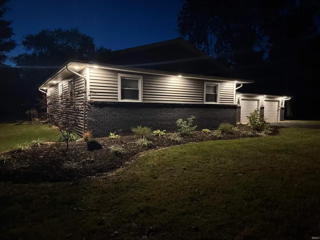 $219,900 | 11152 Stoltz Boulevard, Lawrenceville, IL 62439