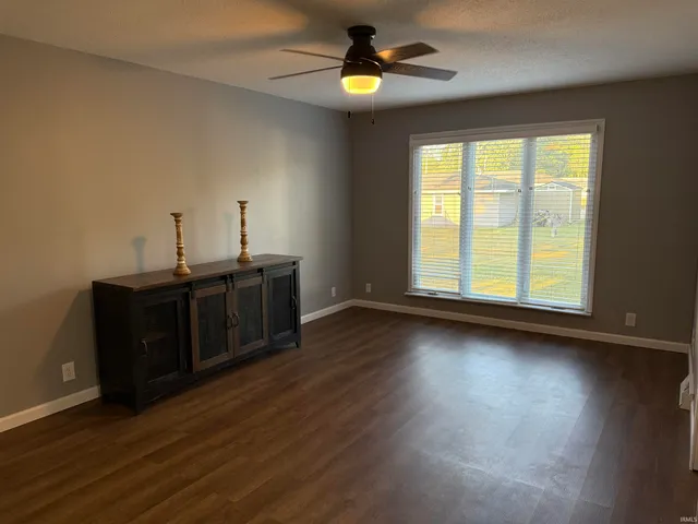 $219,900 | 11152 Stoltz Boulevard, Lawrenceville, IL 62439