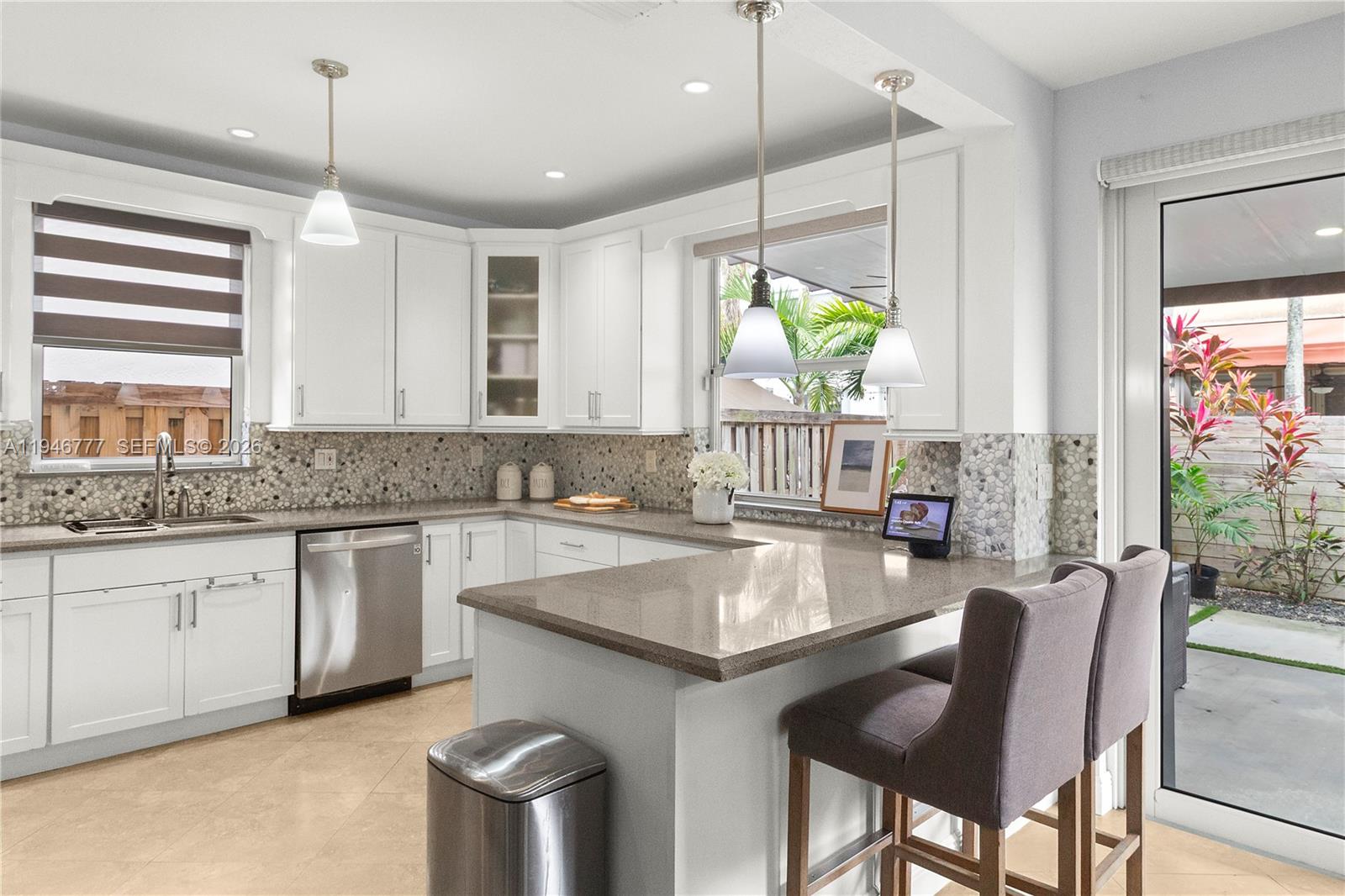 2429 Southwest 153rd Pass Miami, FL 33185 - Photo 13 of 34