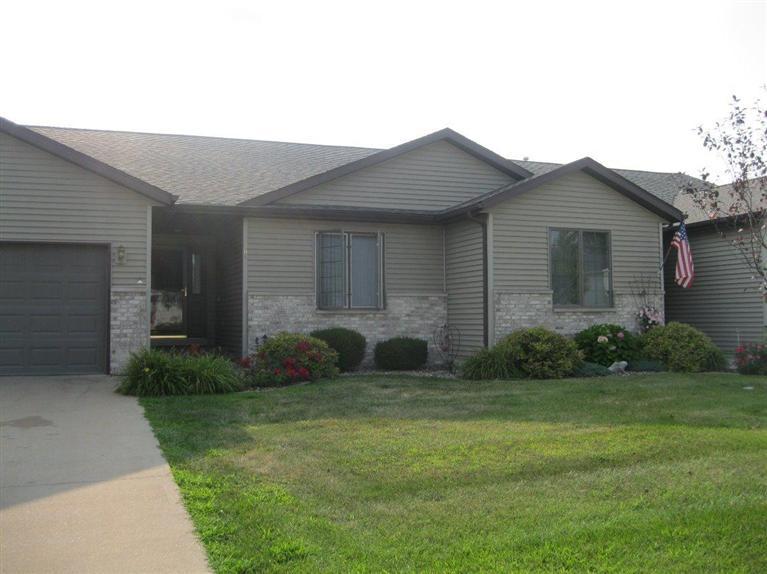 504 Mill Ridge Road Clinton, IA 52732 - Photo 2 of 24