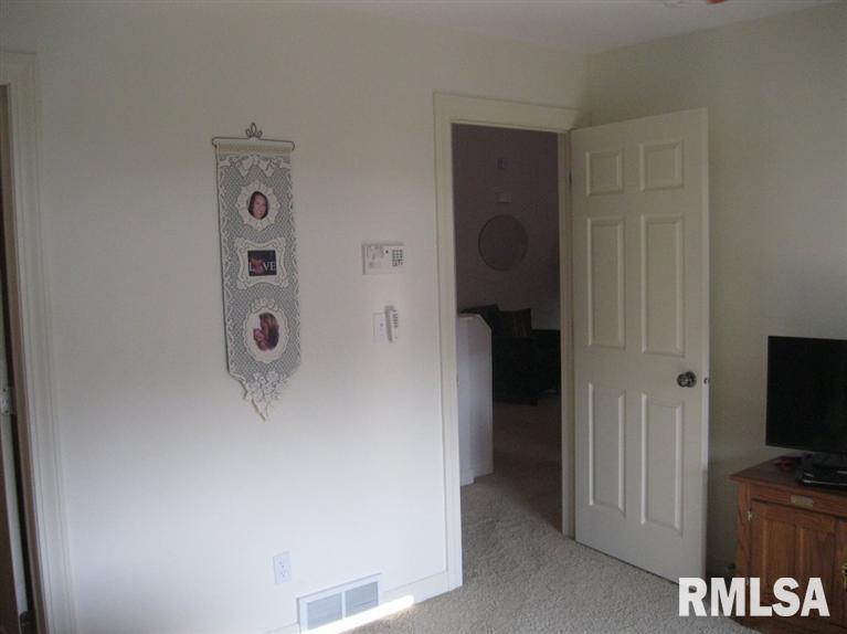 504 Mill Ridge Road Clinton, IA 52732 - Photo 23 of 24