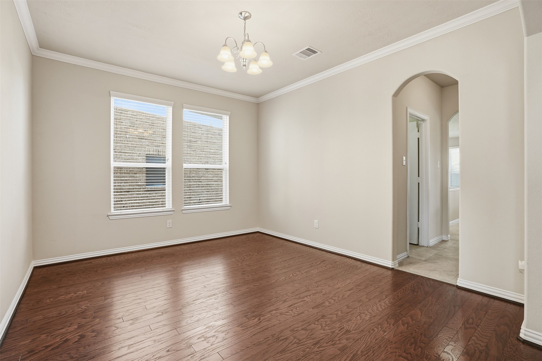 811 River Delta Lane Rosenberg, TX 77469 - Photo 5 of 35 Formal dining room ideal for gathering and entertaining.