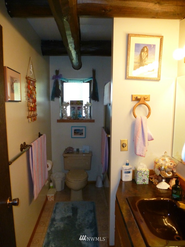 17267 Cook Road Bow, WA 98232 - Photo 6 of 11 Gallery Image 6