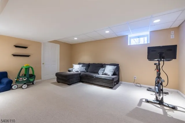 $1,088,888 | 110 Distillery Road, Whitehouse Station, NJ 08889