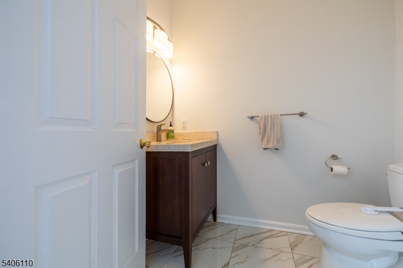 110 Distillery Road Whitehouse Station, NJ 08889 - Photo 29 of 38