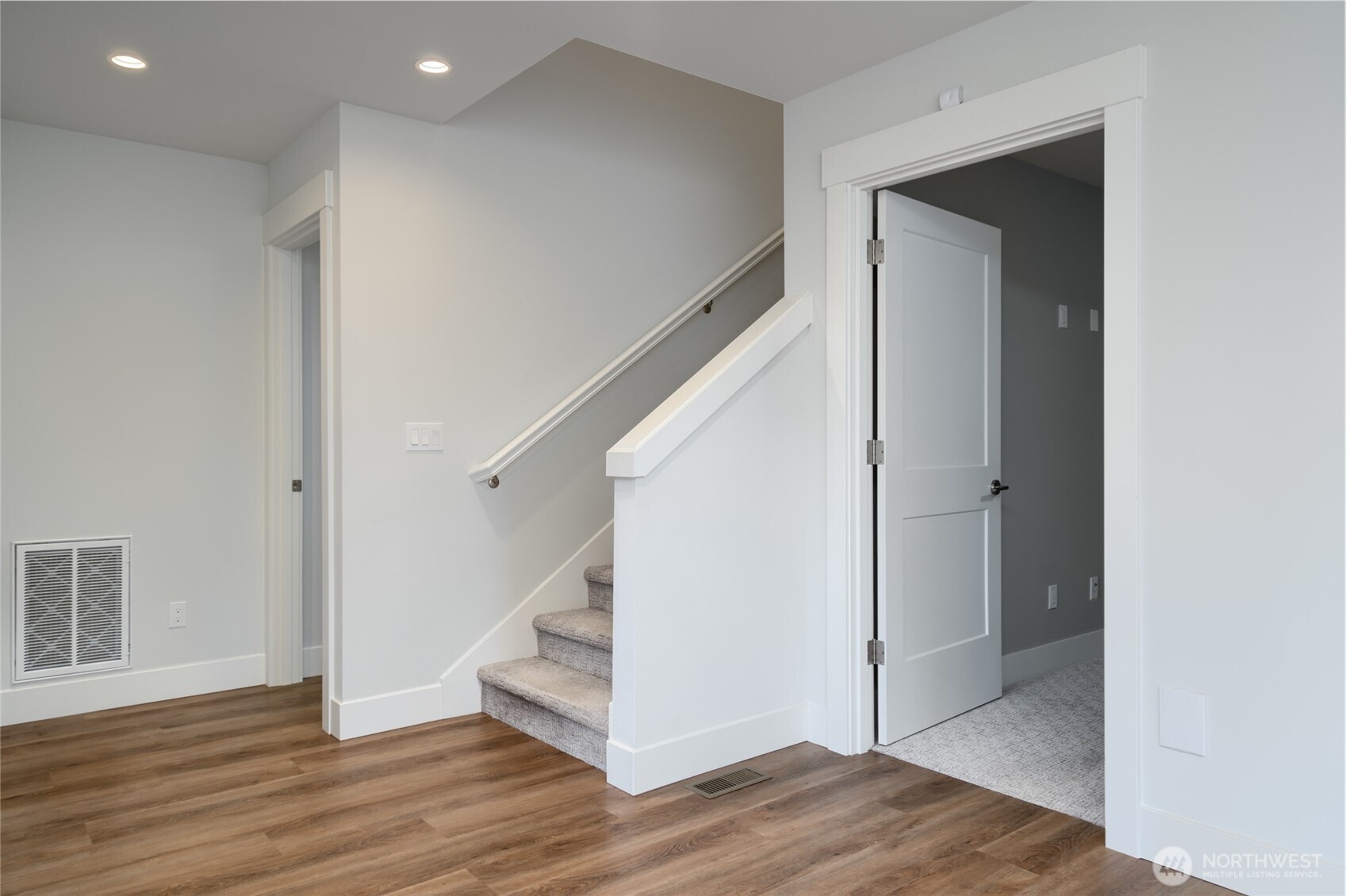 4940 Channel Marker Lane, Unit 4 Anacortes, WA 98221 - Photo 22 of 40