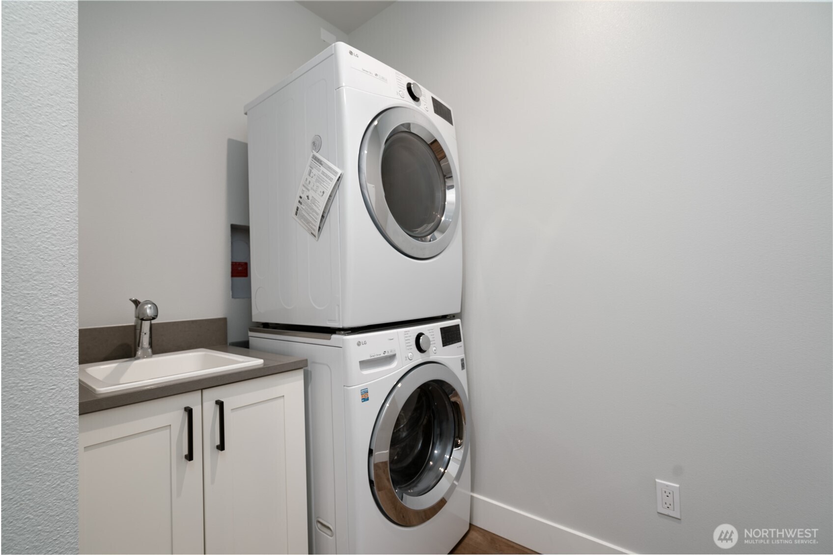 4940 Channel Marker Lane, Unit 4 Anacortes, WA 98221 - Photo 32 of 40