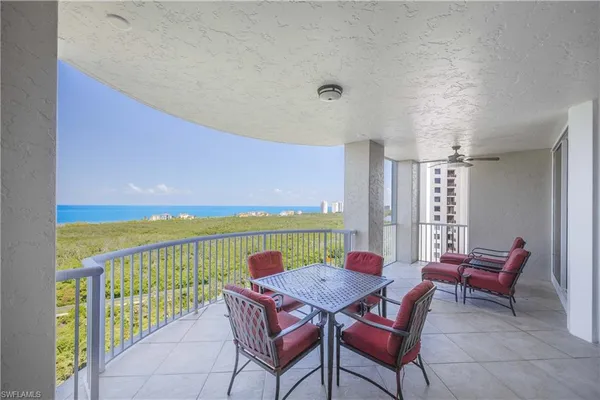 a view of a outdoor seating area with furniture