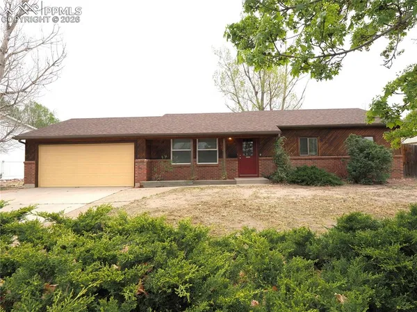 $369,900 | 7557 Stampede Drive, Colorado Springs, CO 80920