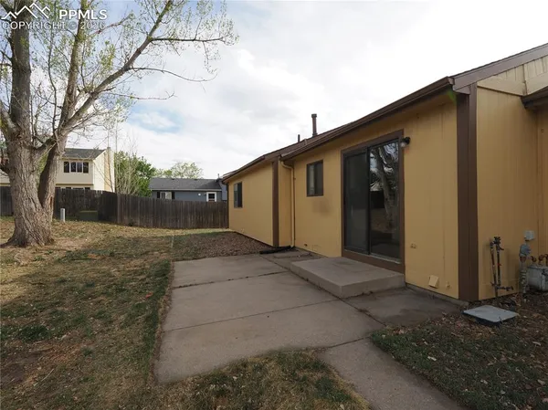 $369,900 | 7557 Stampede Drive, Colorado Springs, CO 80920