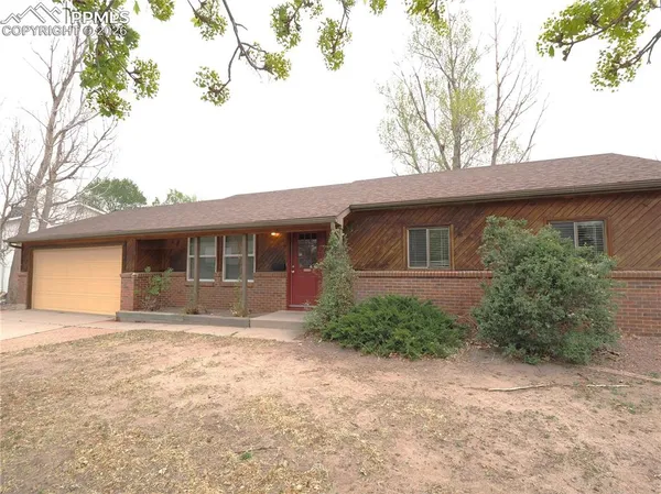 $369,900 | 7557 Stampede Drive, Colorado Springs, CO 80920