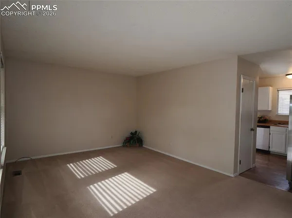 $369,900 | 7557 Stampede Drive, Colorado Springs, CO 80920