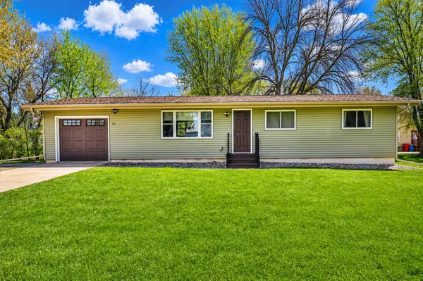 $229,900 | 301 5th Avenue Northeast, Blooming Prairie, MN 55917