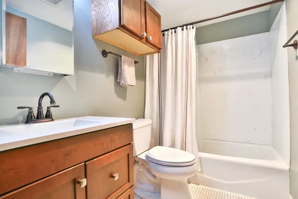 $229,900 | 301 5th Avenue Northeast, Blooming Prairie, MN 55917