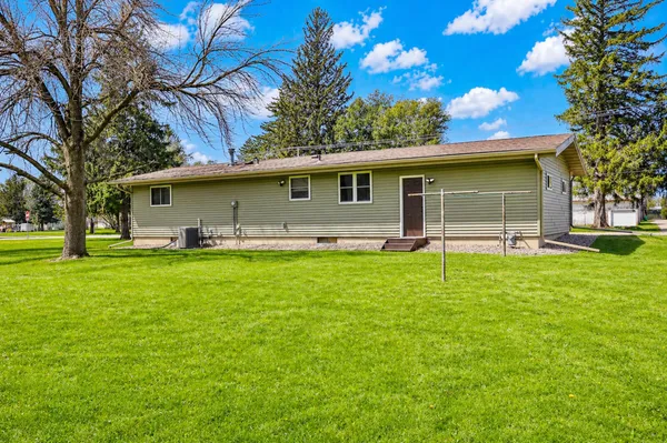 $229,900 | 301 5th Avenue Northeast, Blooming Prairie, MN 55917