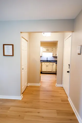 $1,895 | 3610 Lakeshore Drive, Unit C12, St. Joseph, MI 49085